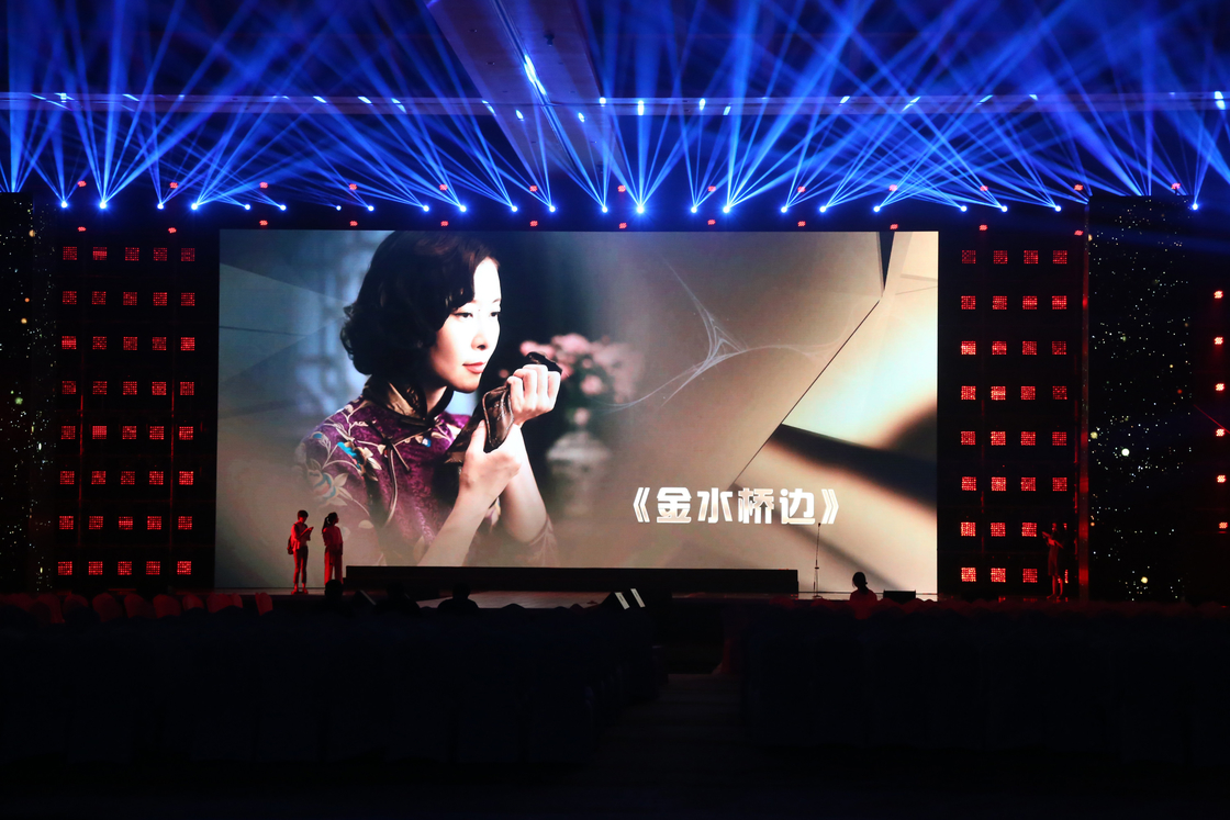 Professional 150W Led White Color Spot Moving Head Medium Watt For Stage Project